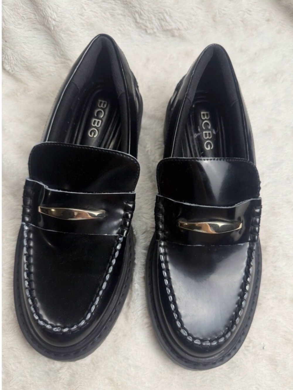BCBG Black Patent Leather Laney Lug Penny Loafers with Gold Vamp Buckle Preppy - Picture 16 of 16